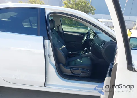 2017 Volkswagen Jetta 1.4T Se from USA, damaged, VIN 3VWDB7AJ2HM364888